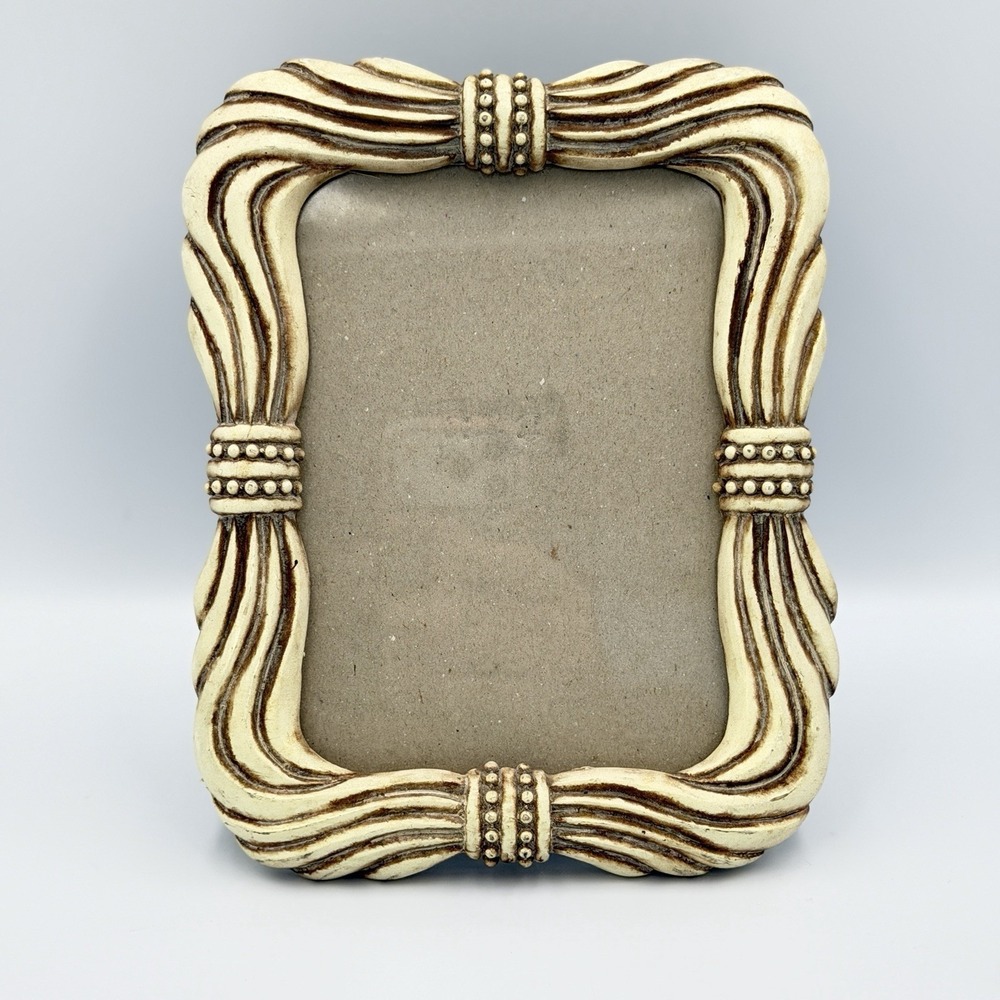 VTG Vanity Photo Frame 4.5x6 Cream Wavy Ribbon Hollywood Regency Decor Coquette